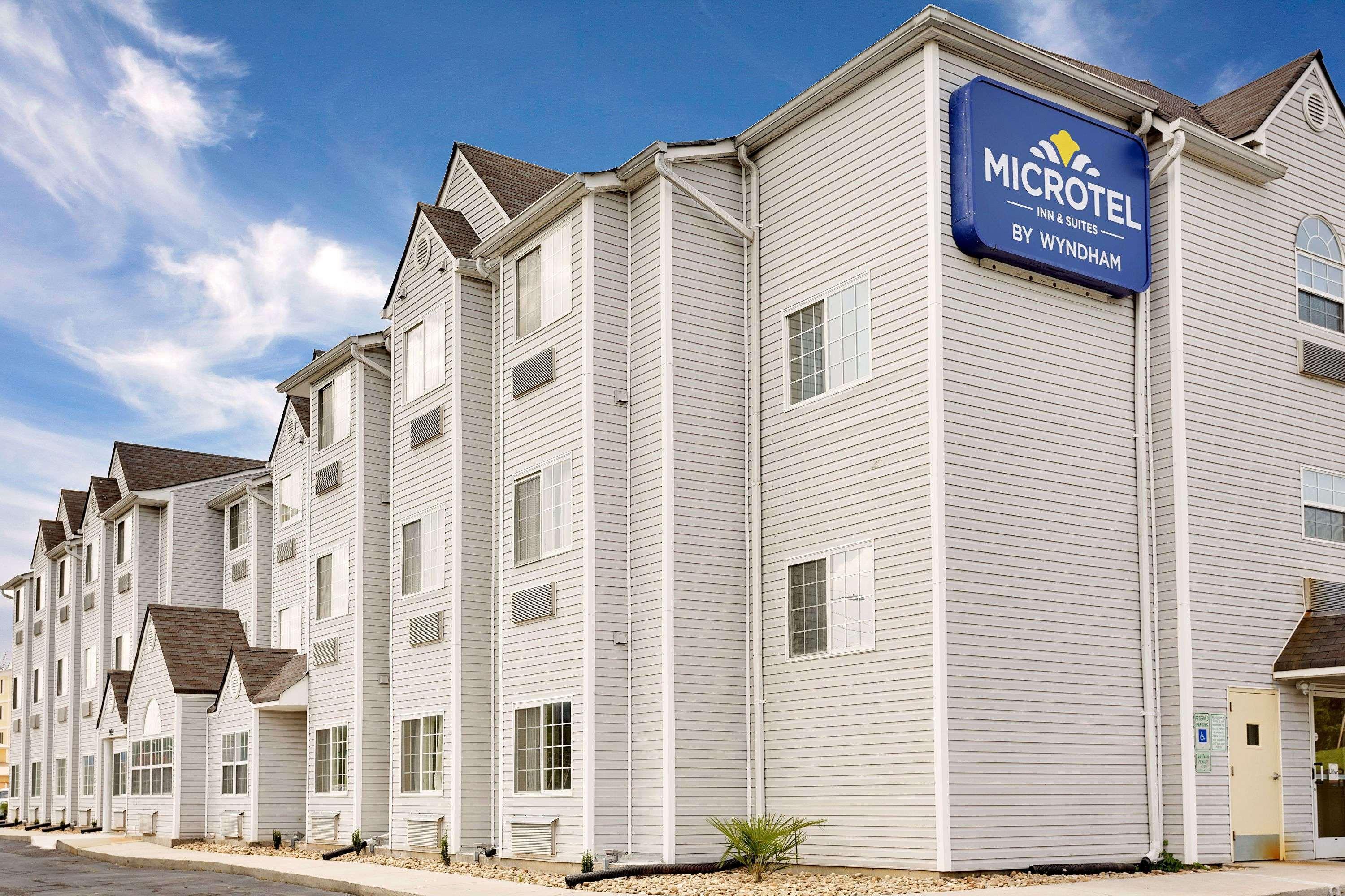 Microtel Inn & Suites By Wyndham Томасвилл Экстерьер фото